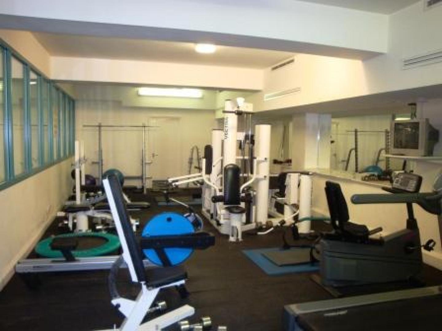 			NEW INSTRUCTION, 2 Bedroom, 1 bath, 1 reception Flat			 Jubilee Heights, KILBURN